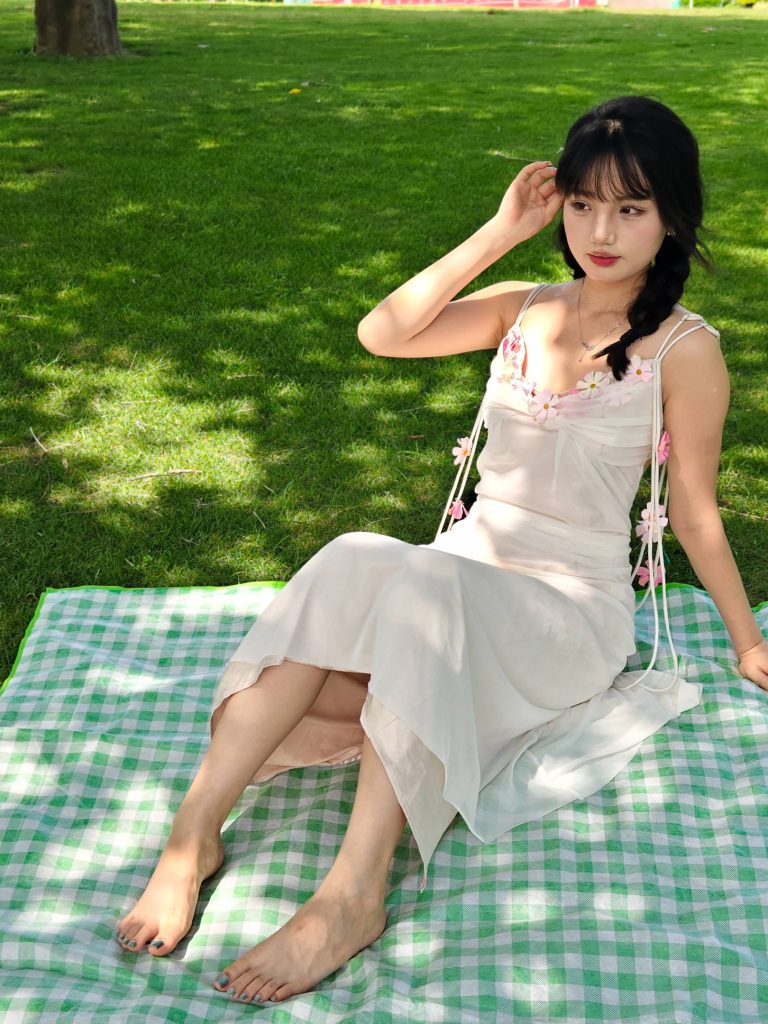 个人摄影师原创约拍 04号作品 船袜裸足 [330P-87V-4.8G]-图屿X