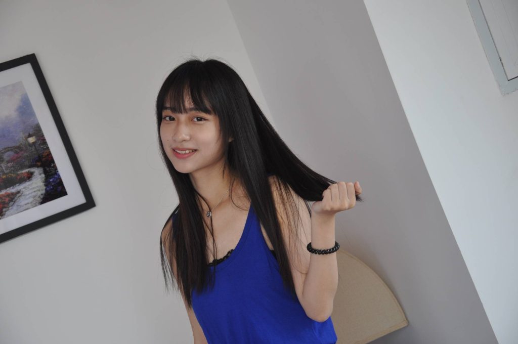 青春回忆 长裙少女白嫩裸足经典图集 [192P-769MB]-图屿X