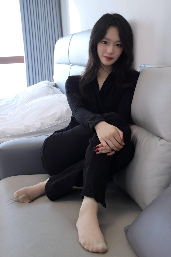 绮梦摄影 NO.157 小艺 无印珍藏版 [436P-1V-12.2G]-图屿X