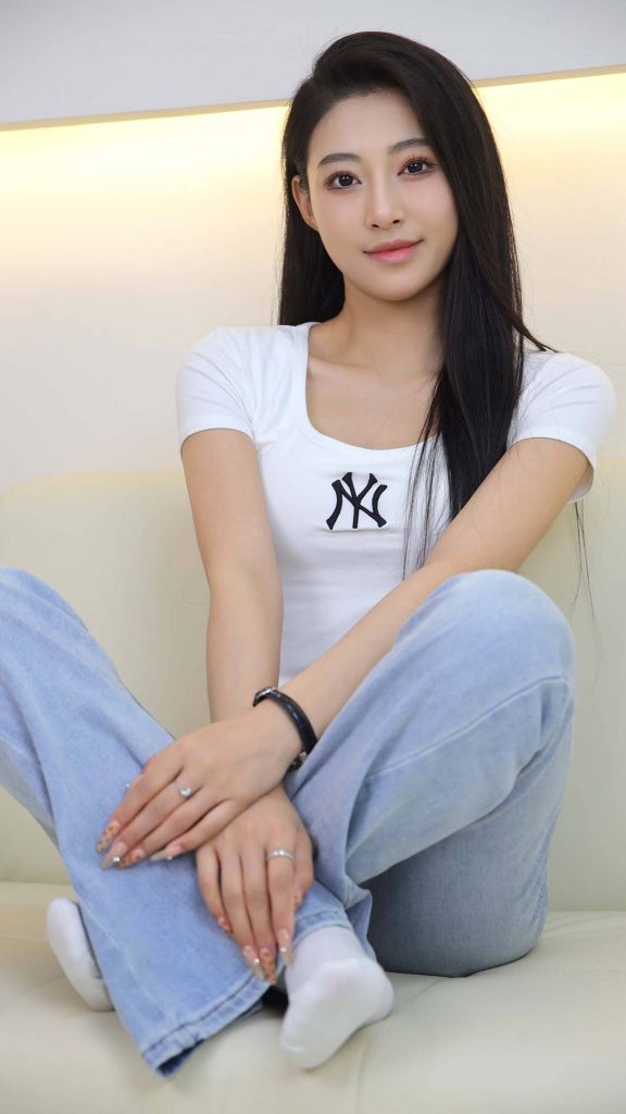 绮梦摄影 NO.168 佳佳 无印珍藏版 [524P-2V-16.3G]-图屿X