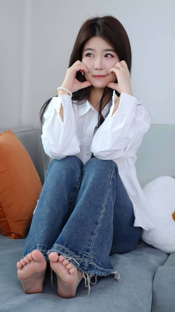 绮梦摄影 NO.203 小莉 无印珍藏版 [480P-2V-14.1GB]-图屿X