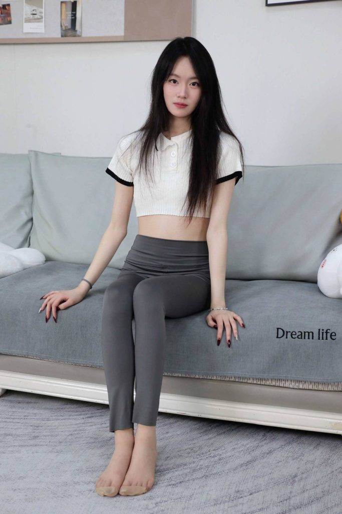 绮梦摄影 NO.217 小艺 无印珍藏版 [495P-2V-14.6G]-图屿X