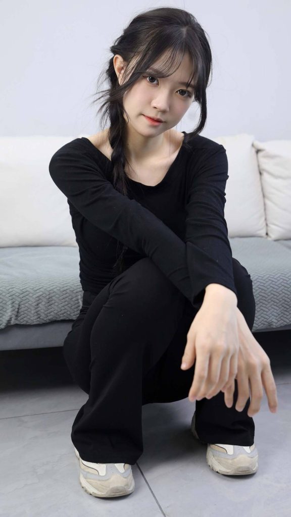 绮梦摄影 NO.228 yuuu 无印珍藏版 [486P-2V-13.3G]-图屿X