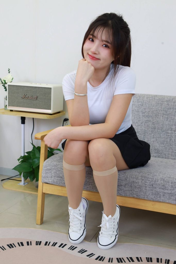 绮梦摄影 NO.273 桃桃 无印珍藏版 [437P-2V-9.0G]-图屿X