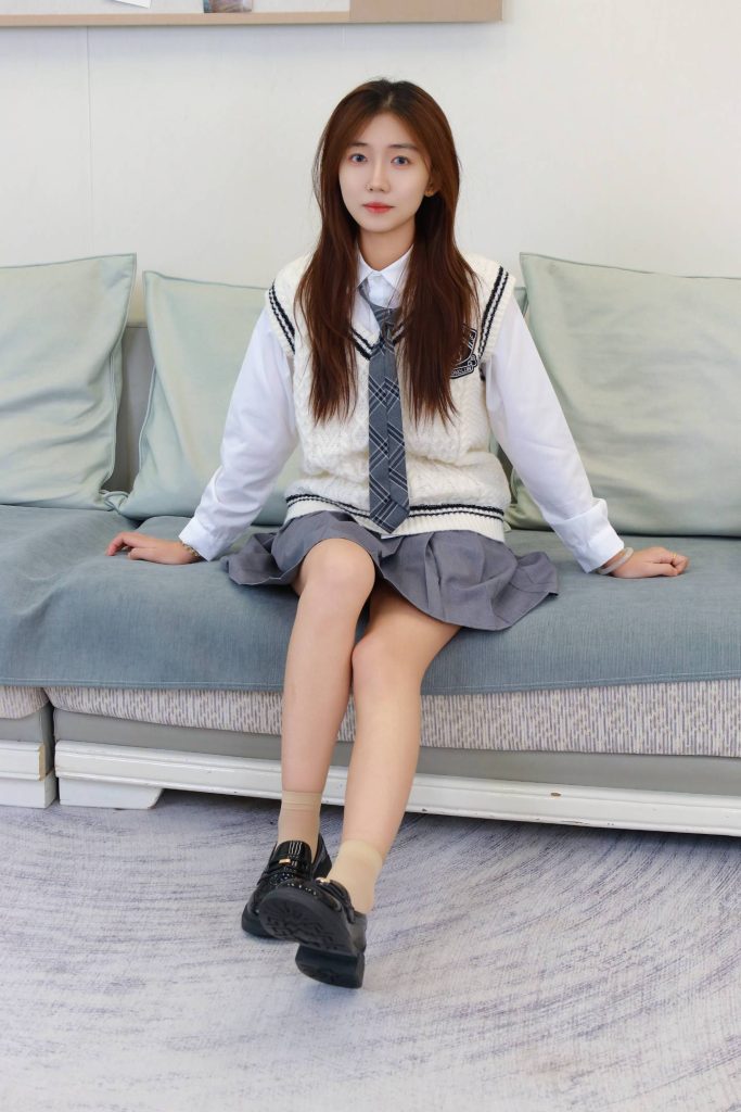 绮梦摄影 NO.294 月月 无印珍藏版 [413P2V10.2G]-图屿X