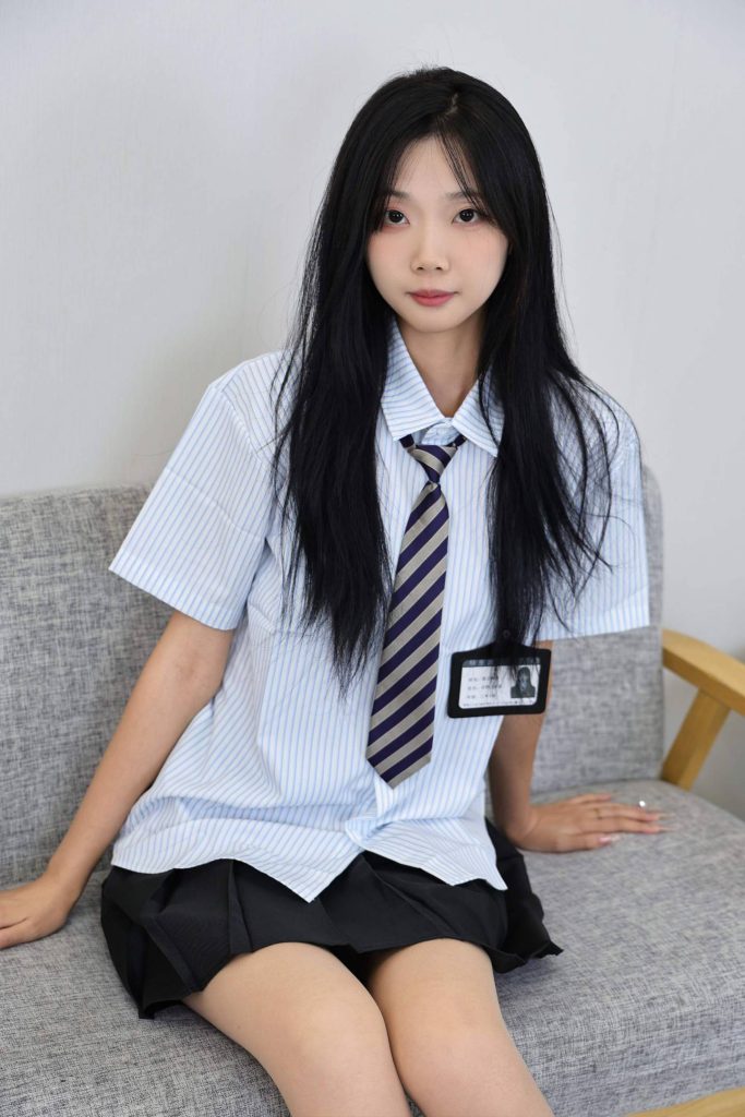 绮梦摄影 NO.348 小彤 无印珍藏版 [455P-2V-11.9G]-图屿X