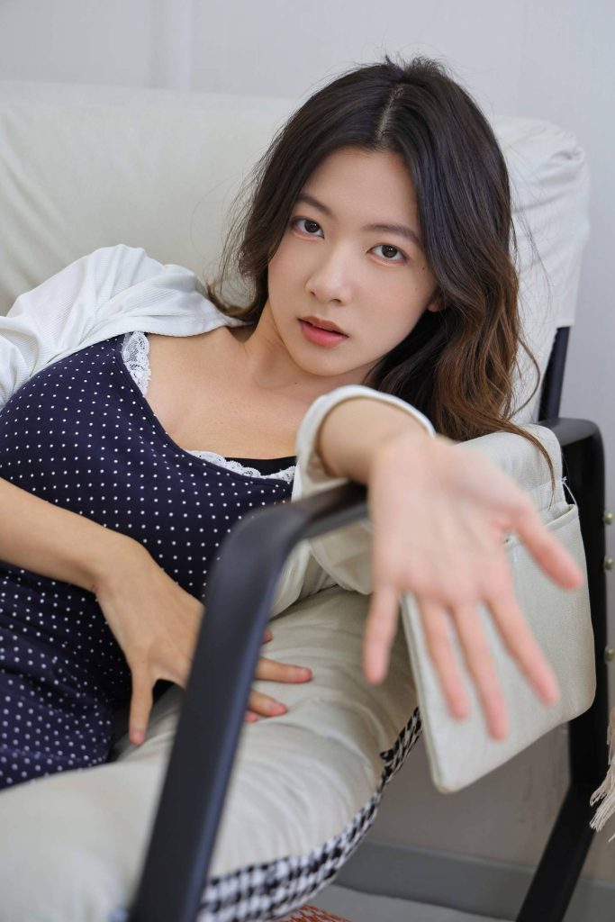 绮梦摄影 NO.383 淇淇 无印珍藏版 [440P-2V-12.3G]-图屿X