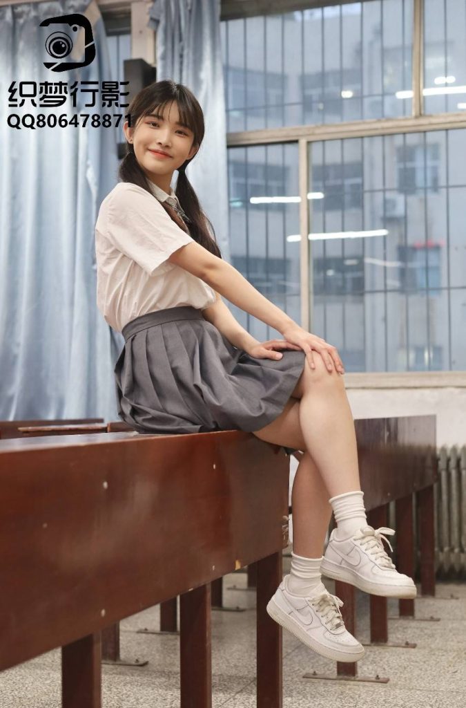 织梦映像 同桌的你-重返十八岁天空 完整版 [303P/1V/8.01G]-图屿X