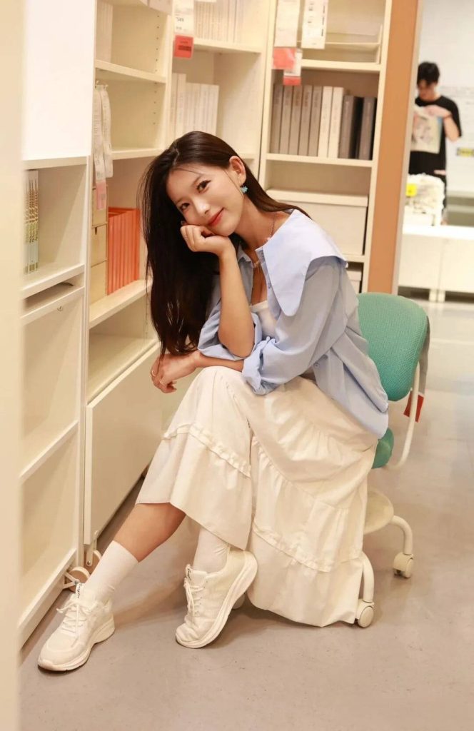 织梦映像 家品衬妍-转角相遇笑嫣然 完整版 [300P/1V/5.52G]-图屿X