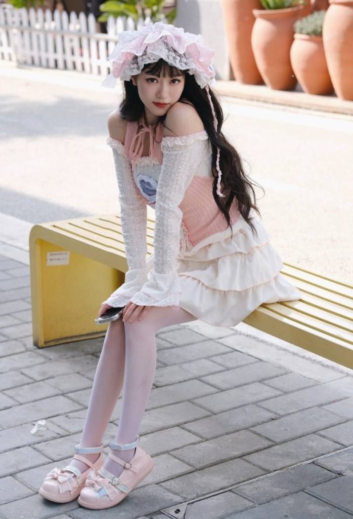 织梦映像 虎牙弯弯-梨涡浅笑语清甜-典藏版 [850P/1V/8.71G]-图屿X