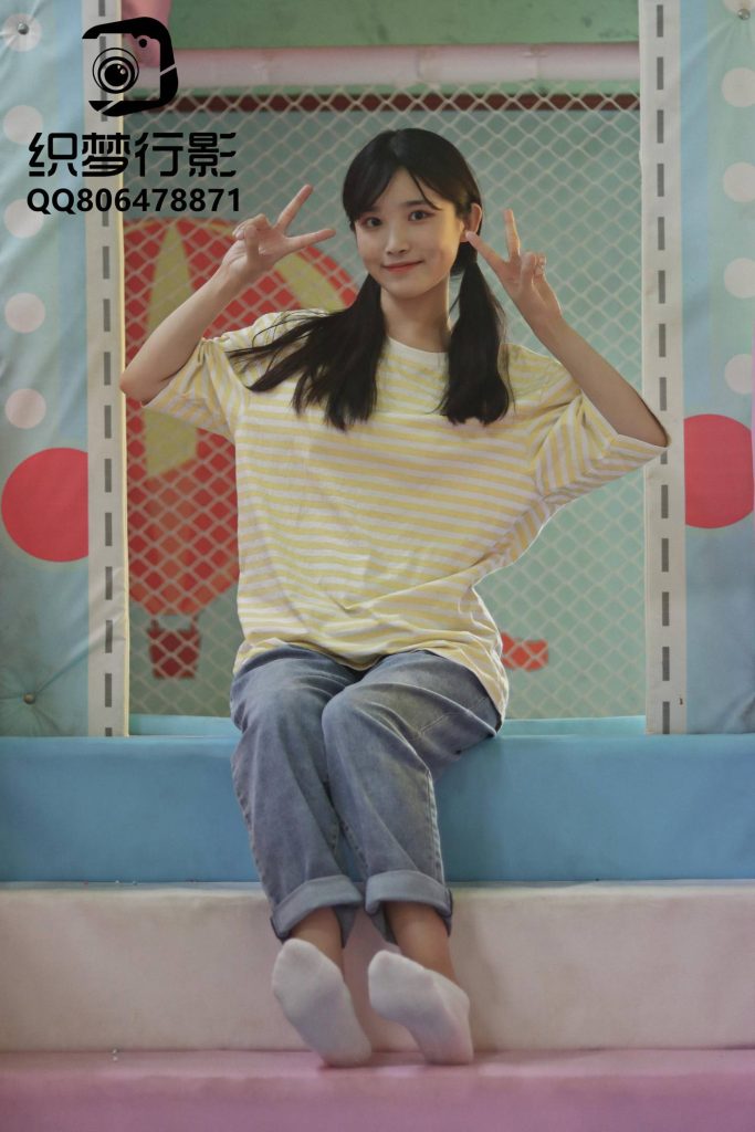 织梦映像 蹦床日记-赤着脚乐园漫步 完整版 [300P／1V／8.49GB]-图屿X