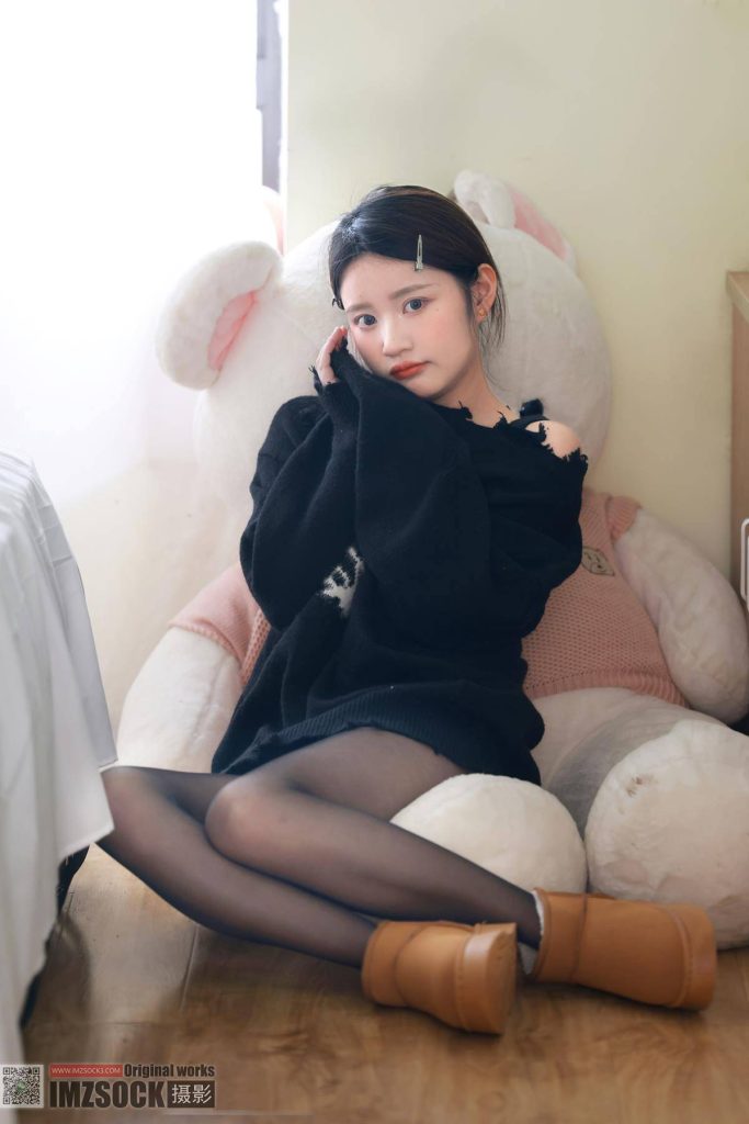 Imzsock 2025-04期 小点心 [115P-1V-3.6GB]-图屿X