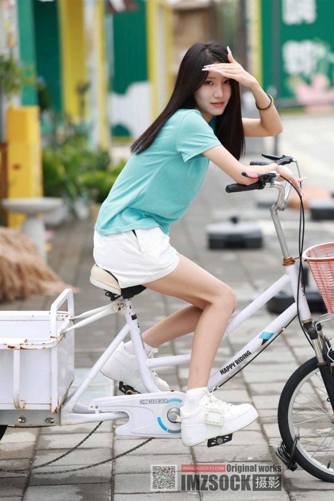 Imzsock 2025-26期 薇薇 [126P-1V-1.8GB]-图屿X