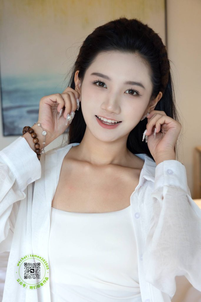 她们印象 No.2552 小爱 [117P-1V-3.1G]-图屿X