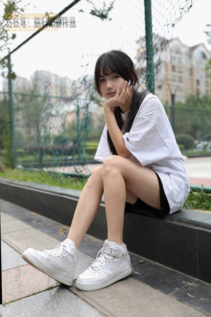 她们印象 NO.2570 莹莹 [156P-1V-2.6G]-图屿X