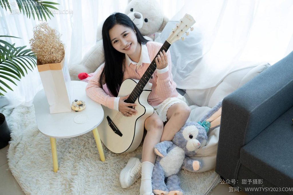 甜予摄影 NO.037 澜澜-板鞋、白棉袜、裸足 [120P-2V-9.6GB]-图屿X