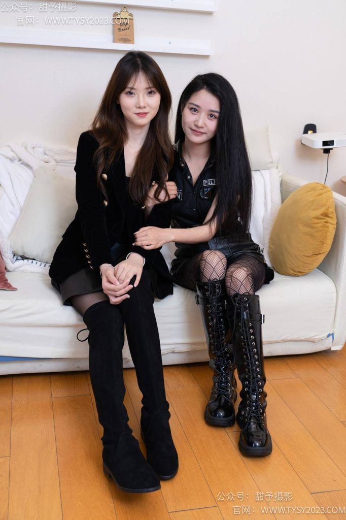 甜予摄影 NO.071 璇璇澜澜-长靴、黑丝、渔网袜、裸足 [172P-2V-11.0GB]-图屿X