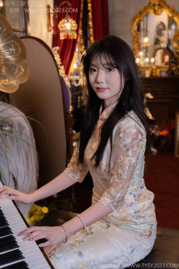 甜予摄影 NO.128 璇璇-拖鞋、高跟鞋、薄灰丝、薄黑丝（脚尖加固版）[127P-2V-10.3GB]-图屿X