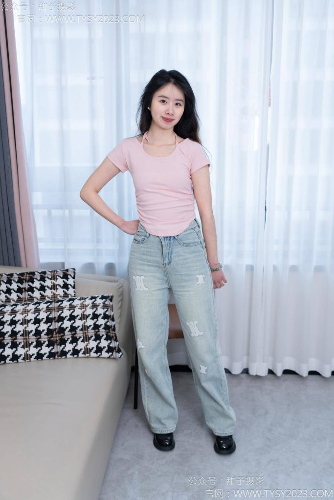 甜予摄影 NO.162 知知-皮鞋、白棉袜、裸足 [125P-2V-9.8GB]-图屿X