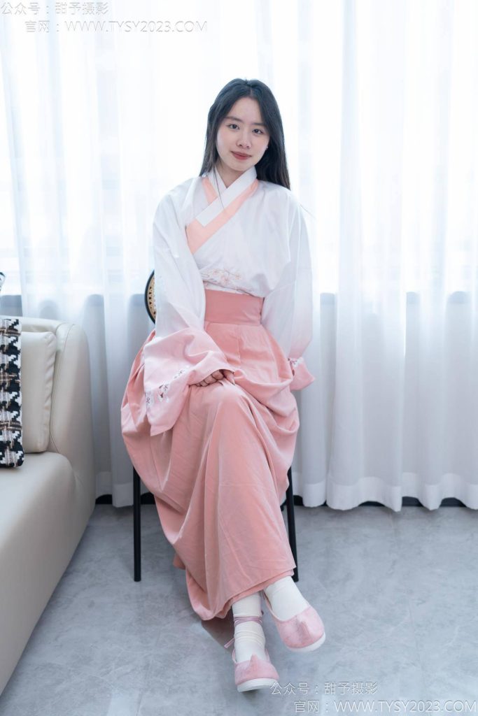 甜予摄影 NO.183 知知-布鞋、白棉袜、裸足 [148P-2V-12.1GB]-图屿X