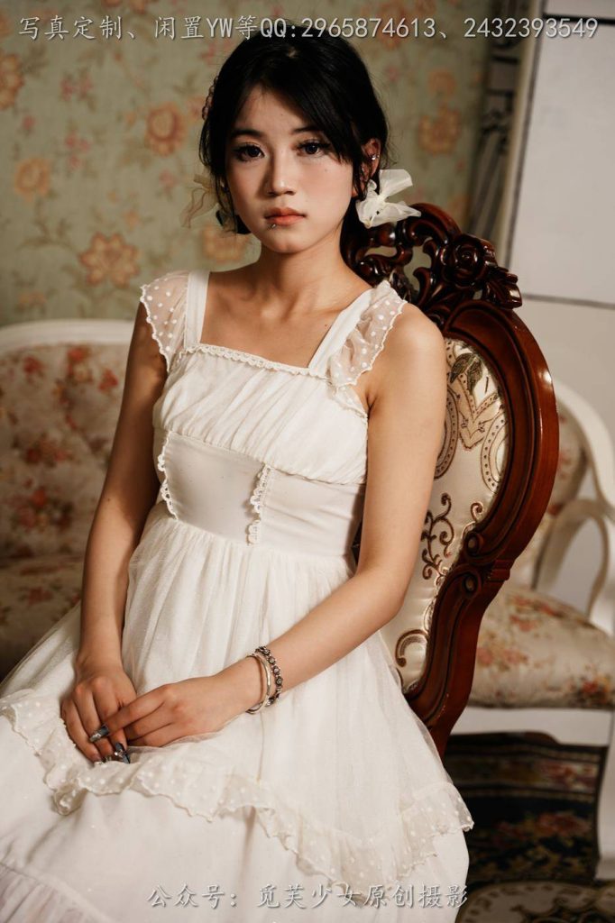 觅芙少女 NO.214 薇薇 夏日初恋感小白裙 [219P-1V-2.7GB]-图屿X