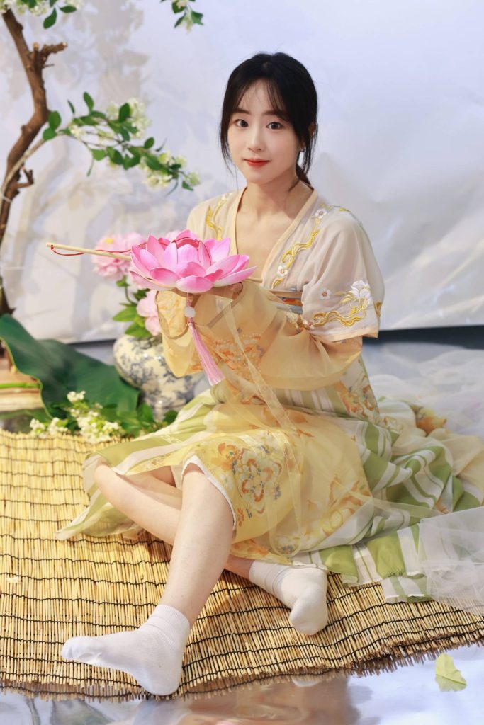 绮梦摄影 NO.007 Aubrey 精选版 [168P-1V-7.5GB]-图屿X