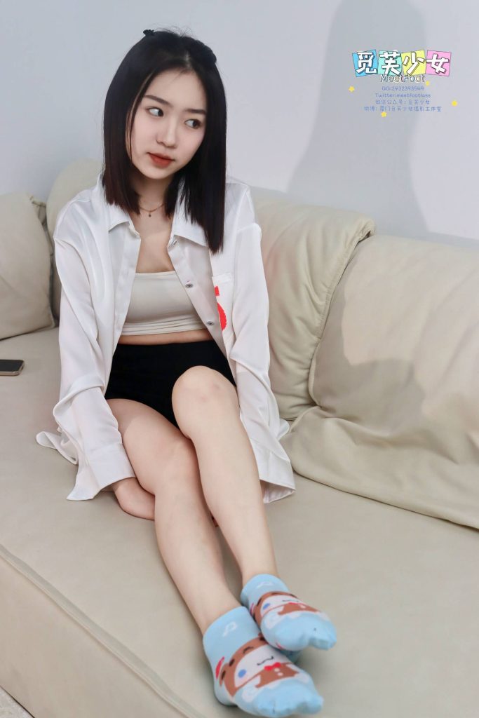 觅芙少女 NO.010 昕昕 花有重开日，人无再少年 [104P-2V-6.5GB]-图屿X