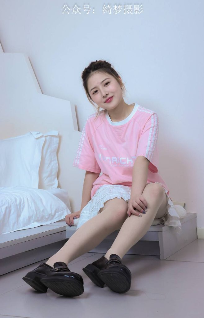 绮梦摄影 NO.017 露露 无印珍藏版 [1496P-1V-32.8GB]-图屿X