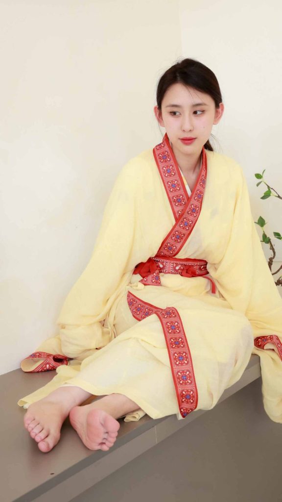 绮梦摄影 NO.021 yaya 无印珍藏版 [624P-2V-14.9GB]-图屿X