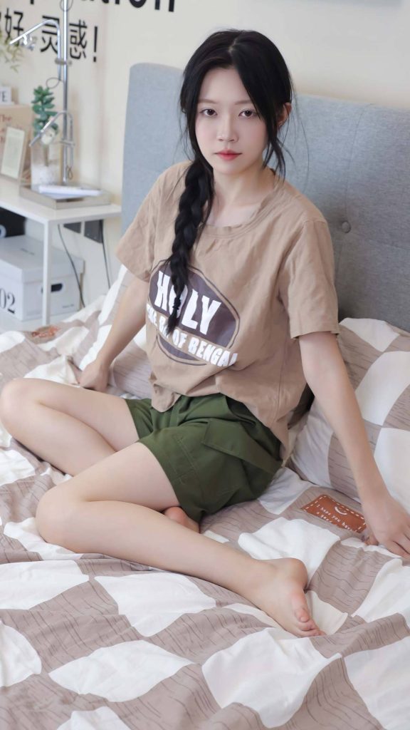 绮梦摄影 NO.105 yuuu 无印珍藏版 [830P-2V-15.0GB]-图屿X