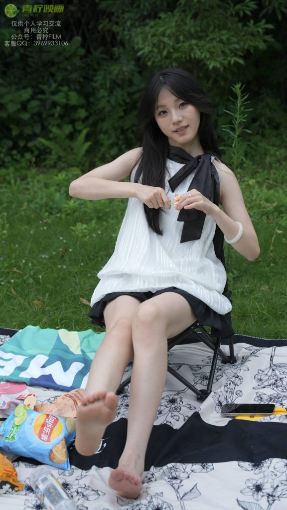 青柠映画 NO.005 阿慌 草坪露营 [128P-2V-6.2GB]-图屿X