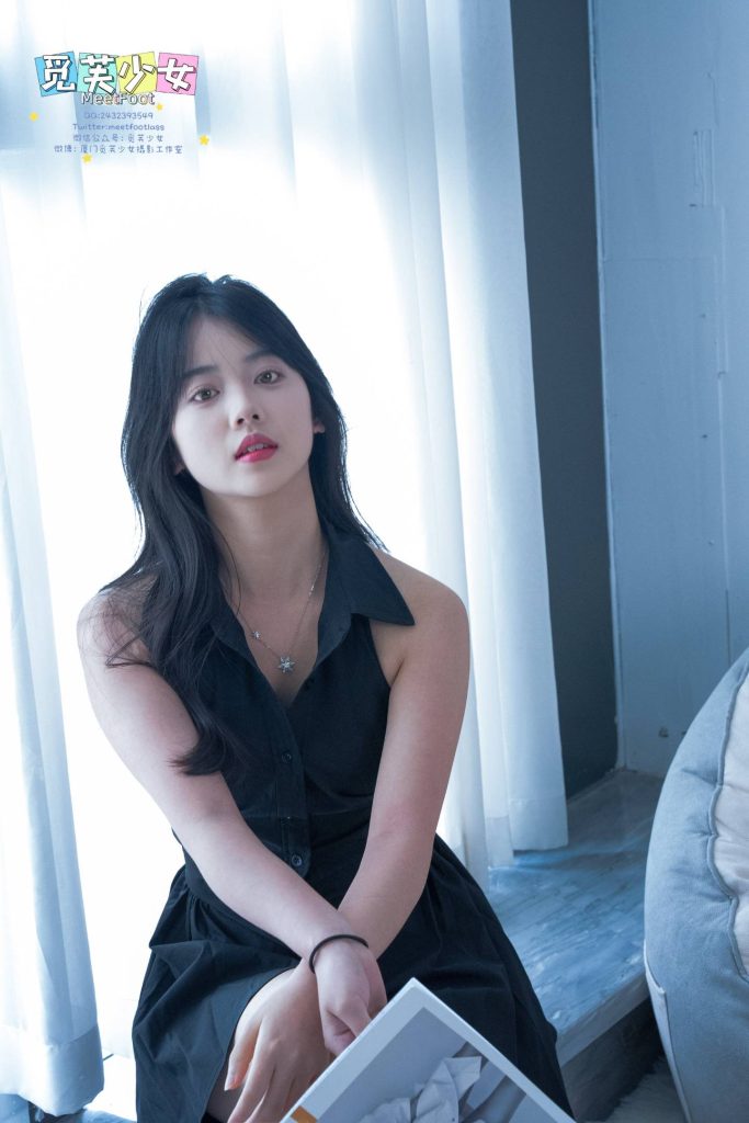 觅芙少女 NO.026 小玲 少女的眼中是星辰大海-1 [95P-1V-3.8GB]-图屿X