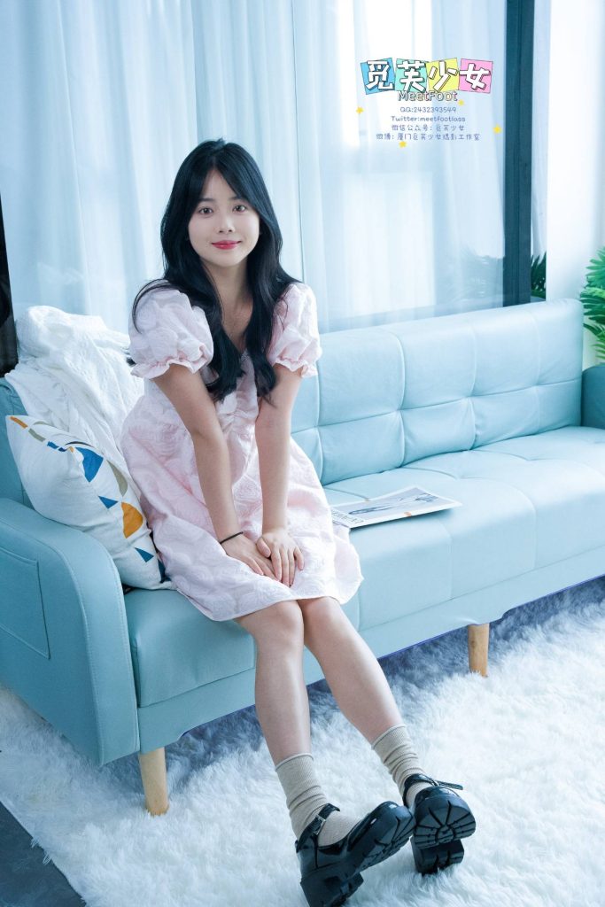 觅芙少女 NO.026 小玲 少女的眼中是星辰大海-2 [66P-1V-2.9GB]-图屿X