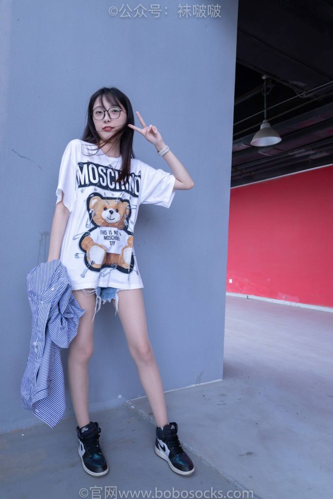 BoBoSocks袜啵啵 NO.011 稚予-AJ、白色短棉袜、肉丝 [139P-1V-3.5GB]-图屿X