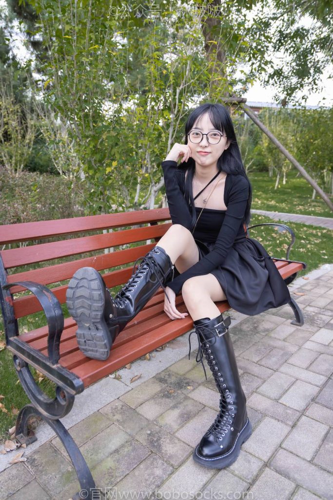 BoBoSocks袜啵啵 NO.040 稚予-长靴、白棉袜、肉丝 [137P-1V-4.8GB]-图屿X