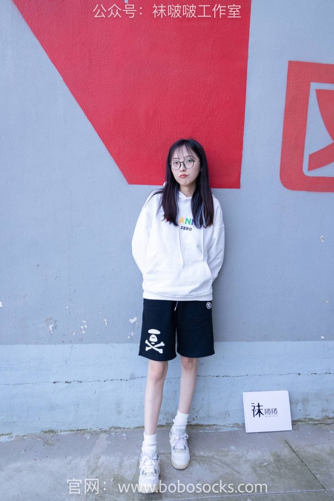 BoBoSocks袜啵啵 NO.103 稚予-AJ篮球鞋、白棉袜、裸足 [134P-1V-2.5GB]-图屿X