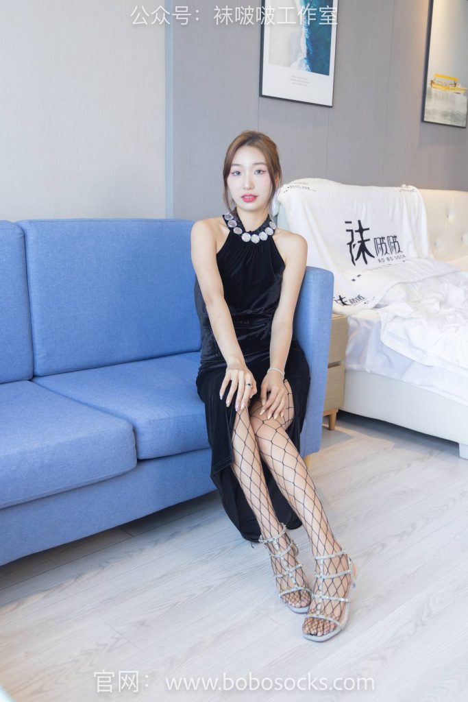 BoBoSocks袜啵啵 NO.113 果果-高跟鞋、黑色网袜 [141P-1V-5.7GB]-图屿X