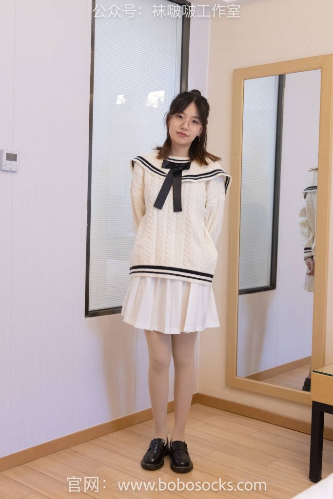 BoBoSocks袜啵啵 NO.117 小甜豆-黑皮鞋、厚肉丝 [135P-1V-6.3GB]-图屿X