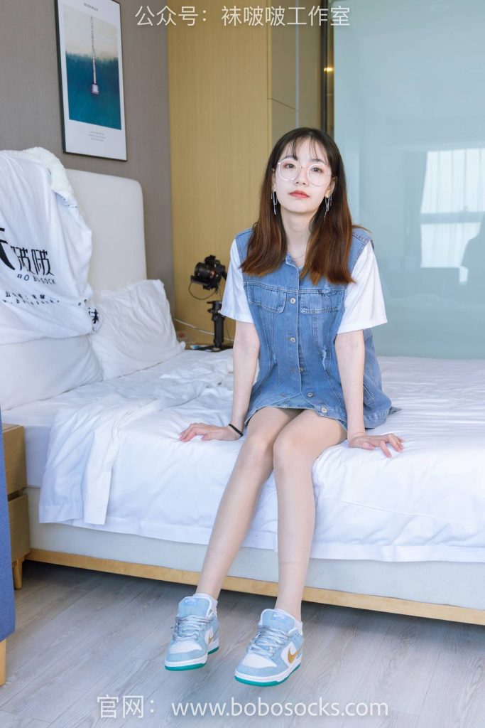 BoBoSocks袜啵啵 NO.123 小甜豆-板鞋、白棉袜、肉丝 [140P-1V-5.8GB]-图屿X