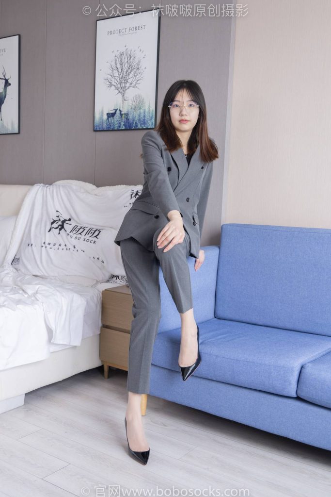 BoBoSocks袜啵啵 NO.172 小甜豆-高跟鞋、肉丝、ol风 [139P-1V-5.6GB]-图屿X