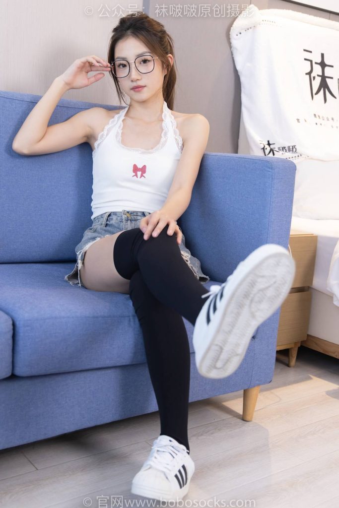 BoBoSocks袜啵啵 NO.204 小沫-高跟鞋、贝壳头板鞋、黑丝大腿袜 [150P-1V-6.1GB]-图屿X