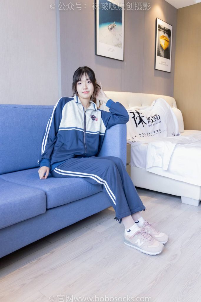 BoBoSocks袜啵啵 NO.226 小甜豆-运动鞋、白棉袜、白丝 [140P-1V-6.5GB]-图屿X