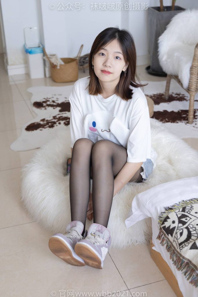 BoBoSocks袜啵啵 NO.233 小甜豆-板鞋、黑丝 [142P-1V-6.0GB]-图屿X