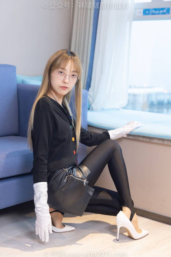 BoBoSocks袜啵啵 NO.243 稚予-两双高跟鞋、肉丝、踩脚裤 [165P-1V-6.5GB]-图屿X