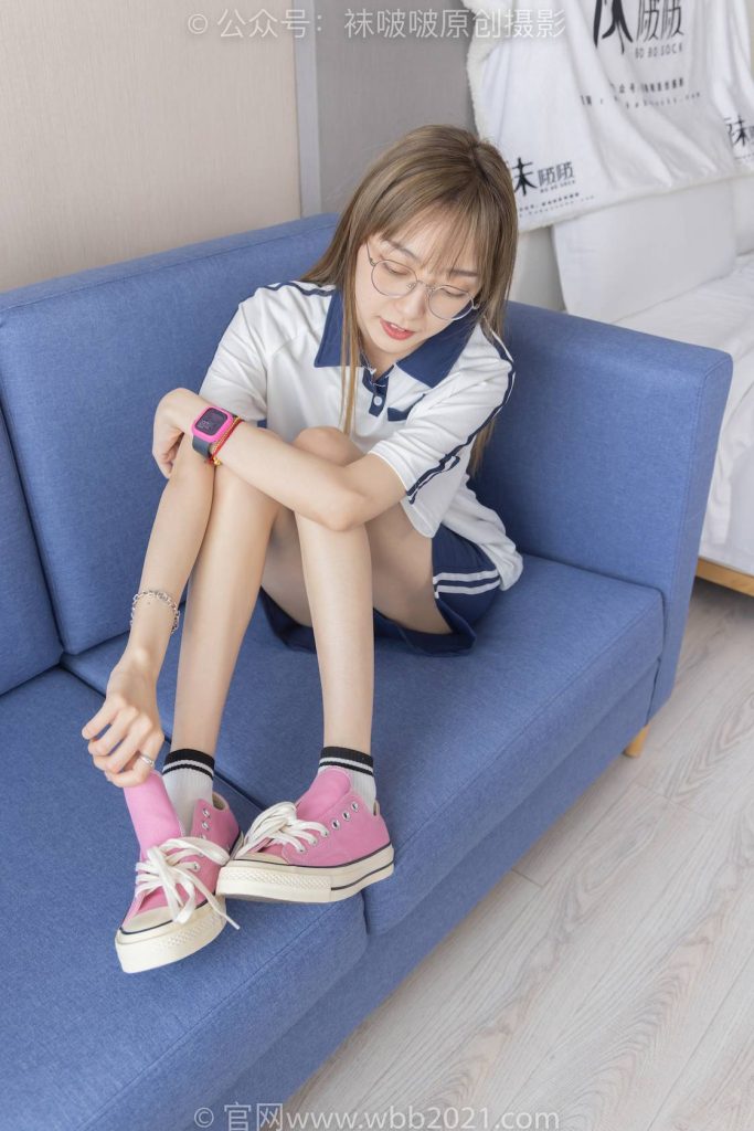 BoBoSocks袜啵啵 NO.250 稚予-板鞋、皮鞋、白棉袜、灰棉袜 [145P-1V-6.1GB]-图屿X