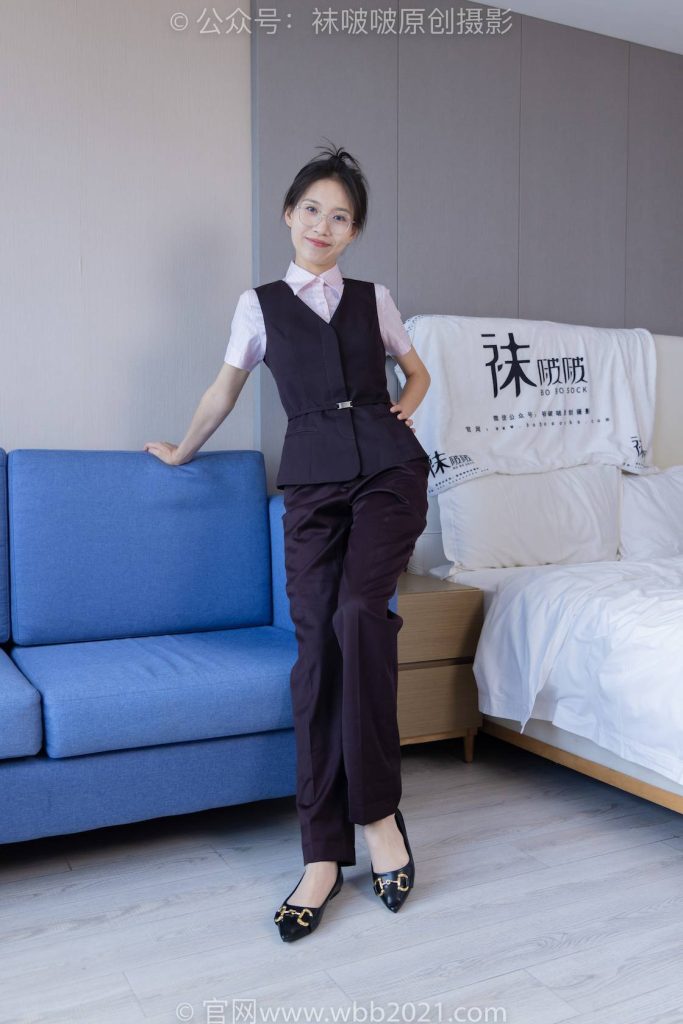 BoBoSocks袜啵啵 NO.271 芝士-平底鞋、短肉丝、银行制服 [147P-1V-6.0GB]-图屿X