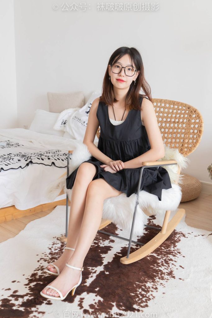 BoBoSocks袜啵啵 NO.339 小甜豆-高跟鞋、高跟凉鞋、肉丝、裸足 [138P-1V-5.5GB]-图屿X