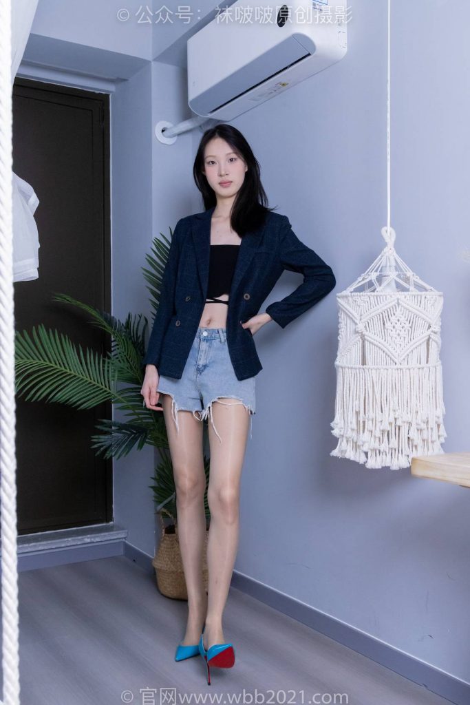 BoBoSocks袜啵啵 NO.346 雪糕-高跟鞋、油亮肉丝、油亮黑丝 [147P-1V-7.1GB]-图屿X