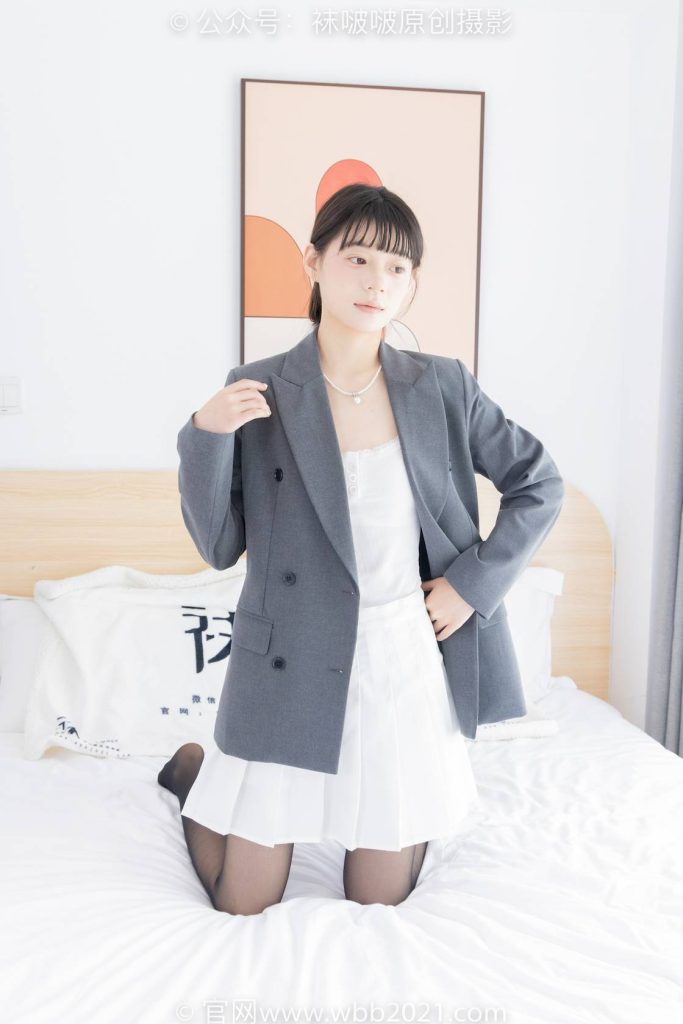 BoBoSocks袜啵啵 NO.404 糯米-板鞋、黑丝（脚尖加固款）、ol风 [145P-1V-6.1GB]-图屿X