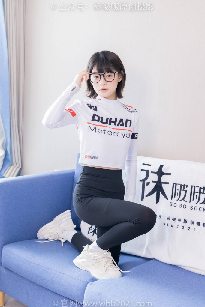 BoBoSocks袜啵啵 NO.410 糯米-运动鞋、白棉袜、肉丝、瑜伽裤裤里丝 [145P-1V-6.5GB]-图屿X